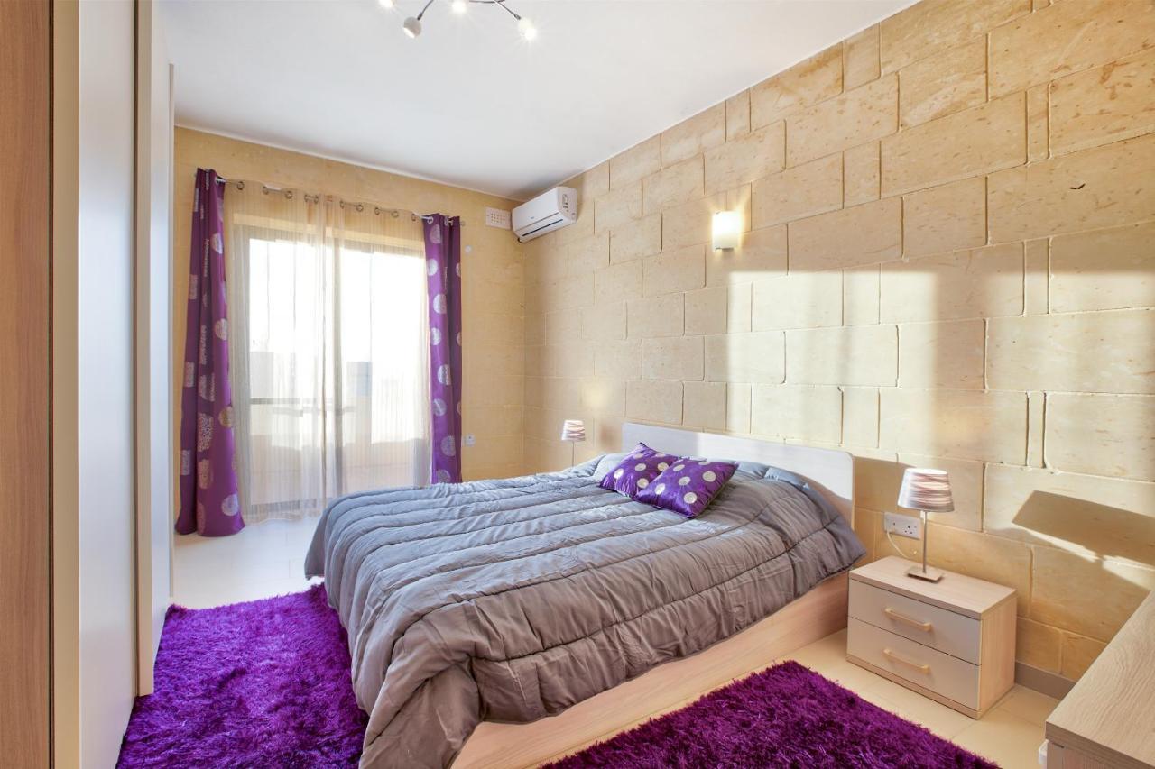 Summer Fields Penthouse With Amazing Views Apartamento Sannat Exterior foto