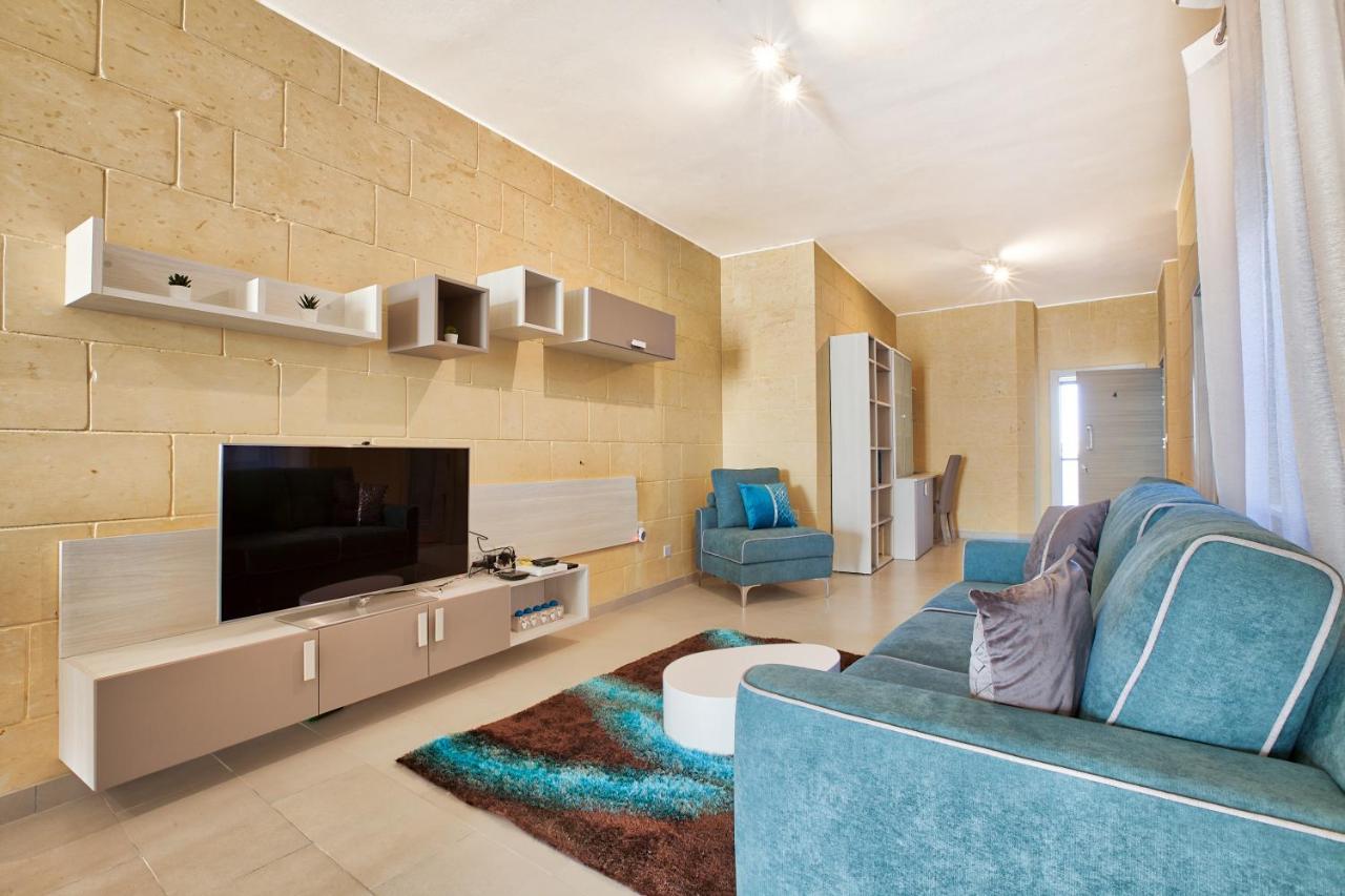 Summer Fields Penthouse With Amazing Views Apartamento Sannat Exterior foto